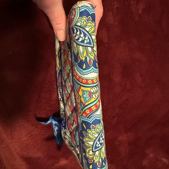 Vera Bradley turnlock wallet - Picture 3 of 5